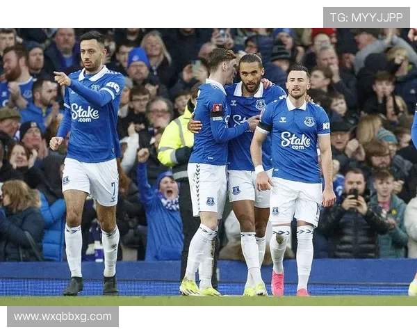 库杜斯欧冠一战成名解析：阿贾克斯高光表现