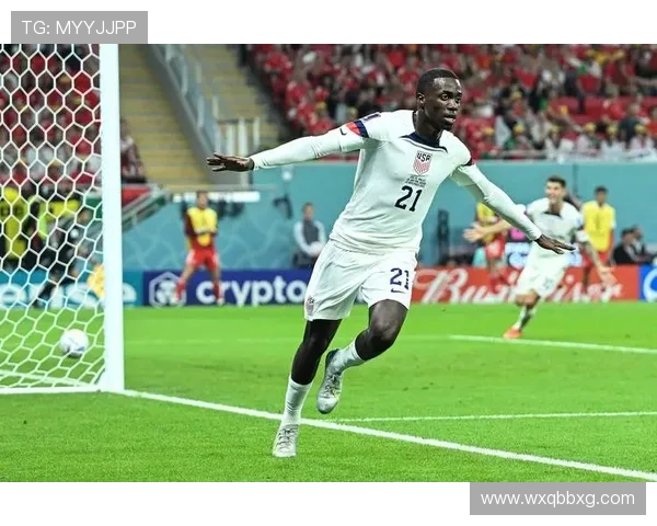 贝林厄姆前插与禁区得分能力解析：中场进攻模式如何形成